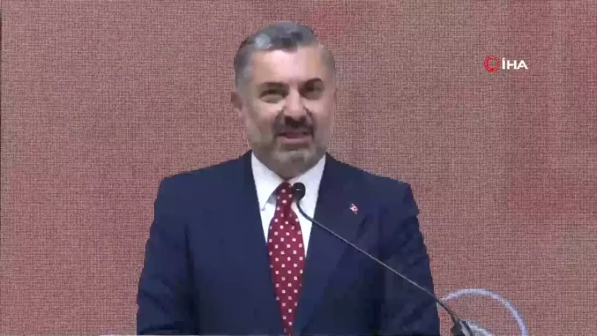 Bakan Tekin: “Siber güvenlik konusunda toplumun korunmaya muhtaç bütün kesimlerinin korunabileceği bir yasal metin hazırlığı içerisindeyiz”