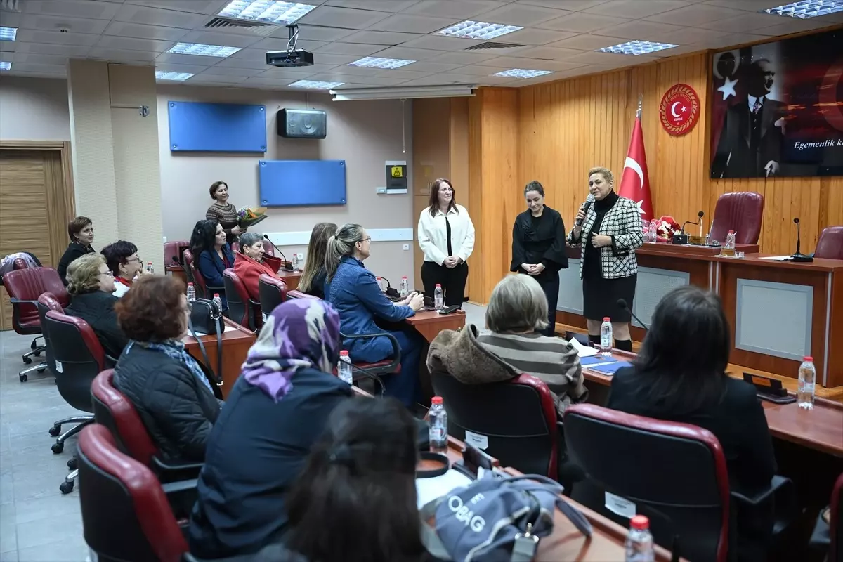 Edirne İl Genel Meclisi Kadın Haklarını Görüştü