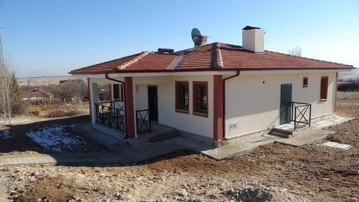 Malatya’da kalıcı konutlarına kavuşan depremzedelerin ‘villa tipi ev’ mutluluğu